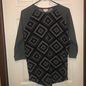 LulaRoe Randy, raglan style